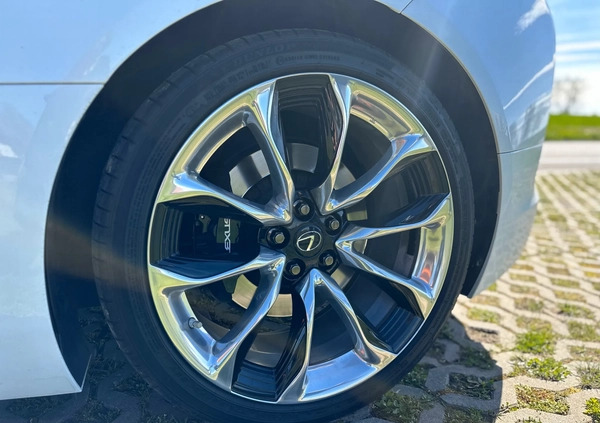 Lexus LC cena 500000 przebieg: 38200, rok produkcji 2021 z Sośnicowice małe 79